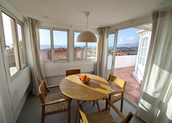 Istmo - Quiet, Cosy Apartment With Panorama Sunset