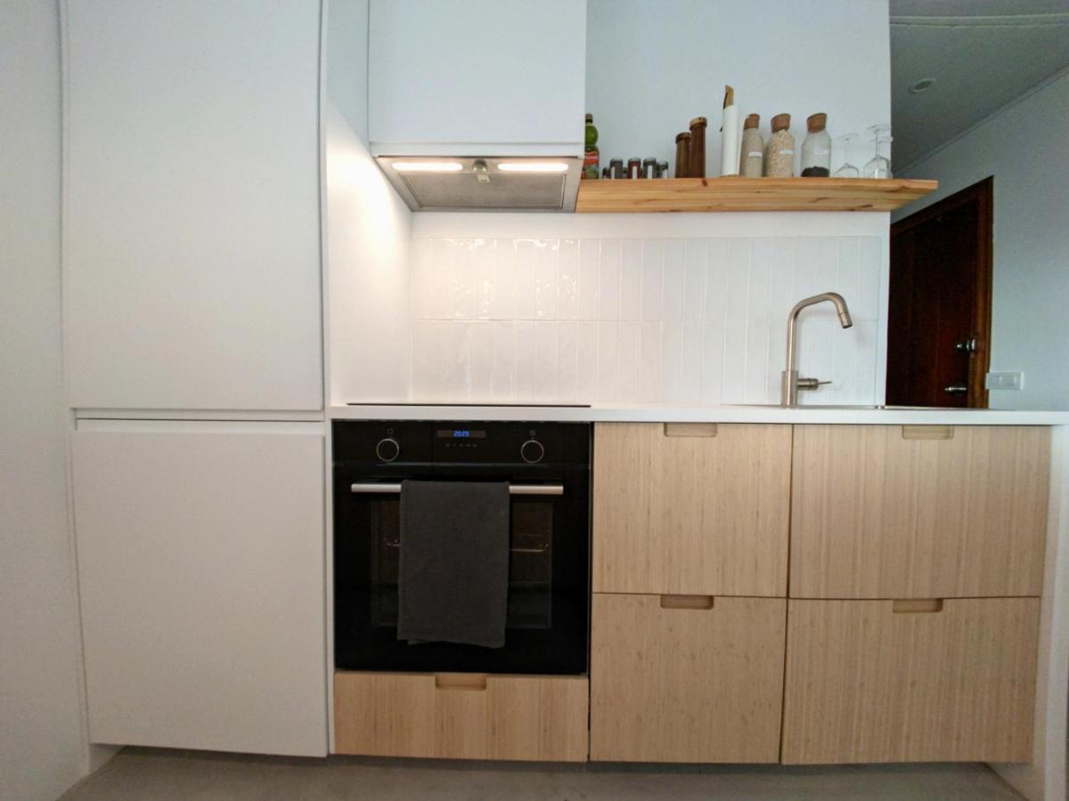 Istmo - Quiet, Cosy With Panorama Sunset Apartment